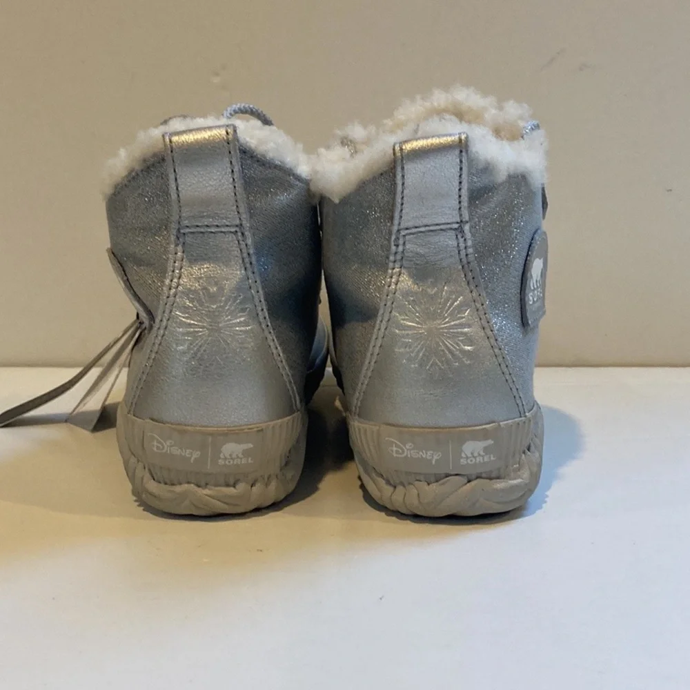 Disney X Sorel Women's Out N About Frozen 2 Shearling Boots